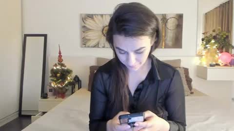 Snapshot of joycasidy chatting on 12-09-24, 06:03 CassidyJoy online show from 12-09-24, 06:03