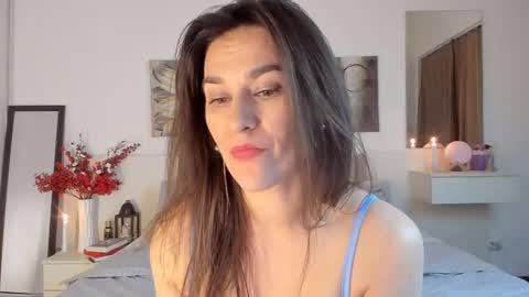 Snapshot of joycasidy chatting on 03-09-25, 04:33 CassidyJoy online show from 03-09-25, 04:33