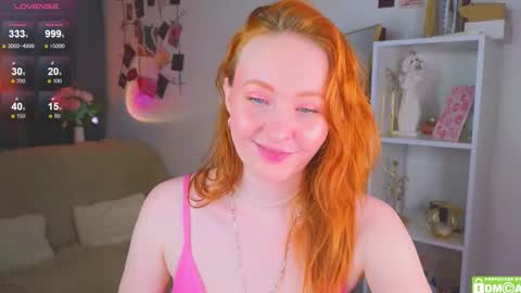 Snapshot of joyce_jones chatting on 10-29-25, 08:10 joyce_jones online show from 10-29-25, 08:10