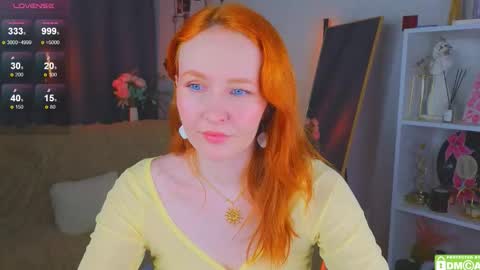 Snapshot of joyce_jones chatting on 11-28-25, 09:28 joyce_jones online show from 11-28-25, 09:28