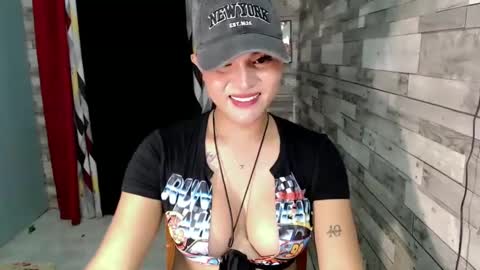 Snapshot of joycum_xxx chatting on 01-24-25, 01:57 JOY in your heart online show from 01-24-25, 01:57