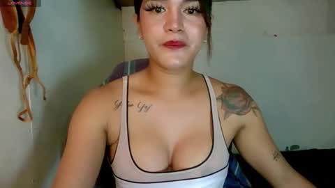 Snapshot of joycum_xxx chatting on 02-18-26, 06:37 JOY in your heart online show from 02-18-26, 06:37