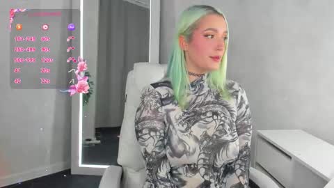 Vickie online show from 09-25-25, 08:40