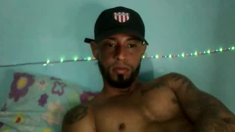 jpineda97 online show from 02-03-26, 04:21