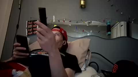 Snapshot of jpizzy23 chatting on 10-11-25, 06:12 dLowfrk online show from 10-11-25, 06:12
