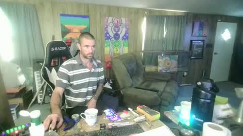 Snapshot of jrizzle1111 chatting on 10-09-25, 12:03 jrizzle1111 online show from 10-09-25, 12:03