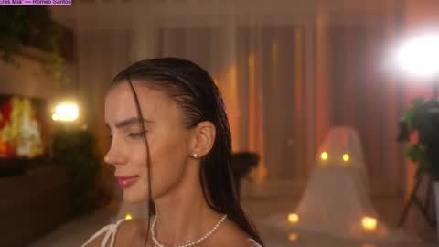 Snapshot of jseductiveart chatting on 11-06-25, 07:26 Jennifer Diaz online show from 11-06-25, 07:26