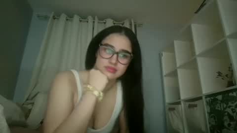 Snapshot of jshg12 chatting on 03-29-26, 02:44 jshg12 online show from 03-29-26, 02:44