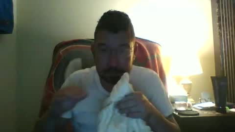 jthom1961880 online show from 11-18-25, 04:06