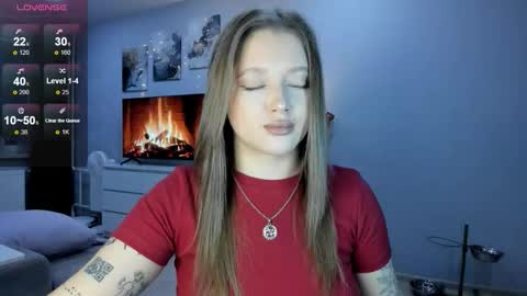 Julia and Julia online show from 09-19-25, 03:13