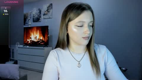 Julia and Julia online show from 10-21-25, 08:42