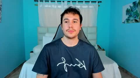 Snapshot of juan__jimenez chatting on 06-04-26, 05:52 Juan online show from 06-04-26, 05:52