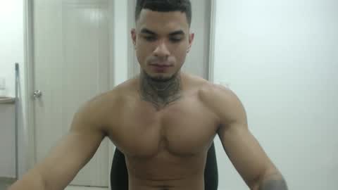 juan_gomez_1 online show from 12-15-24, 10:37