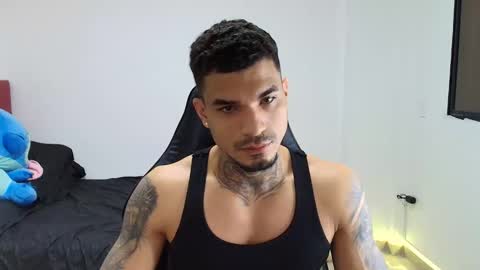 juan_gomez_1 online show from 12-05-25, 12:30