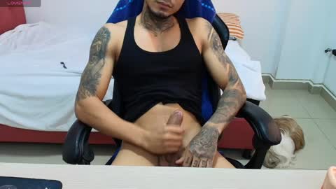 Snapshot of juan_gomez_1 chatting on 06-06-26, 10:47 juan_gomez_1 online show from 06-06-26, 10:47