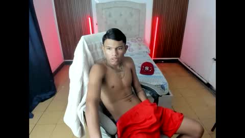 Snapshot of juan_mhata chatting on 05-15-26, 01:34 Juan Mhata online show from 05-15-26, 01:34