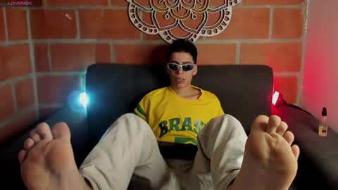 Juan Posada online show from 03-07-26, 04:15