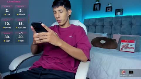 Snapshot of juan_zabala chatting on 09-17-25, 10:50 Juan online show from 09-17-25, 10:50