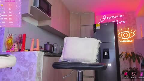 JUANA VALENTINA QUINTERO independent model  ONLY FANS --- Juanaquintero online show from 10-26-25, 08:09