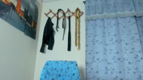 Snapshot of juanbladde chatting on 02-05-25, 11:44 Juan Esteban online show from 02-05-25, 11:44