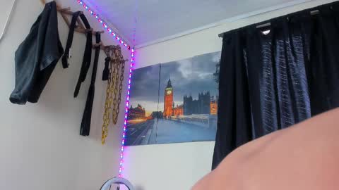 Snapshot of juanbladde chatting on 03-02-25, 12:22 Juan Esteban online show from 03-02-25, 12:22