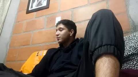 Snapshot of juanc23_371 chatting on 11-18-25, 11:59 juanc23_371 online show from 11-18-25, 11:59