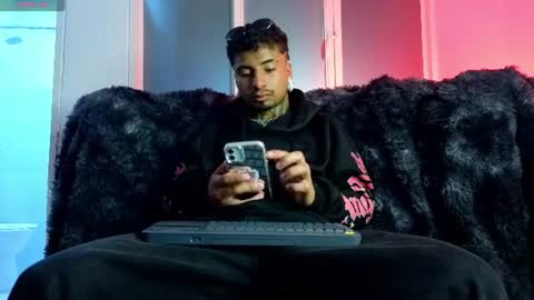 juancamilo66_ online show from 07-11-26, 02:14