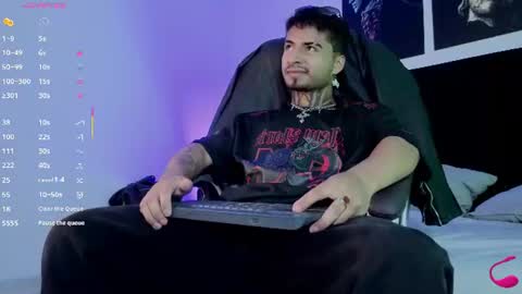 juancamilo66_ online show from 07-25-26, 02:09