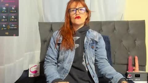 Snapshot of juanita_69_ chatting on 01-06-25, 10:58 juanita online show from 01-06-25, 10:58