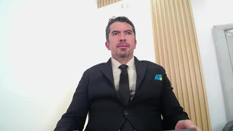 Juan k online show from 04-25-26, 01:41