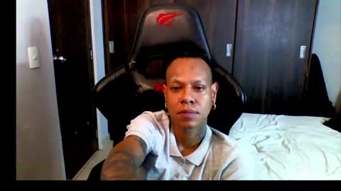 juanpt69 online show from 05-23-26, 03:34