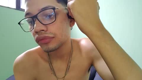Snapshot of juansuarez204 chatting on 01-10-25, 03:37 juansuarez204 online show from 01-10-25, 03:37
