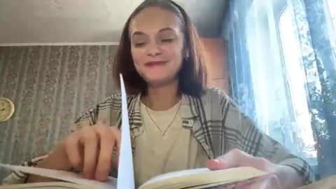 Lulu online show from 02-19-26, 04:30