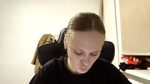 Lulu online show from 03-16-26, 01:26