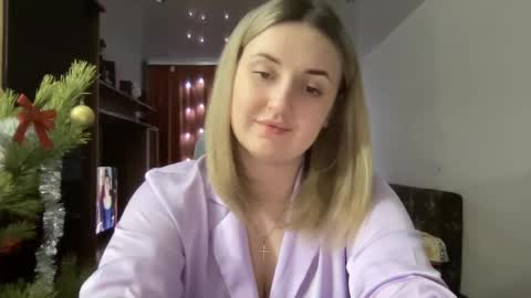 Snapshot of judevalenti chatting on 12-22-24, 03:55 JudeValenti online show from 12-22-24, 03:55