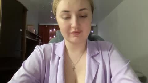 Snapshot of judevalenti chatting on 02-11-25, 05:07 JudeValenti online show from 02-11-25, 05:07