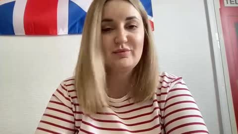 Snapshot of judevalenti chatting on 02-21-25, 08:07 JudeValenti online show from 02-21-25, 08:07