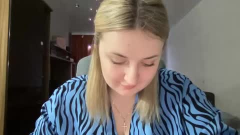 Snapshot of judevalenti chatting on 02-24-25, 05:31 JudeValenti online show from 02-24-25, 05:31