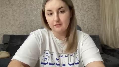 Snapshot of judevalenti chatting on 09-25-25, 06:11 JudeValenti online show from 09-25-25, 06:11