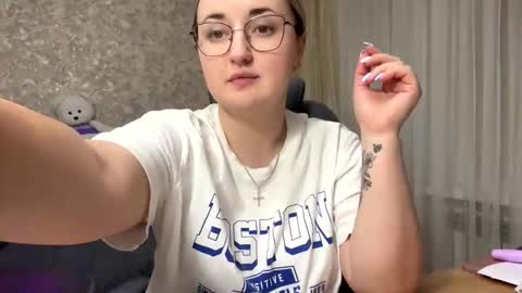 Snapshot of judevalenti chatting on 10-09-25, 04:49 JudeValenti online show from 10-09-25, 04:49