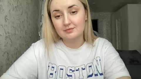 Snapshot of judevalenti chatting on 03-12-26, 10:43 JudeValenti online show from 03-12-26, 10:43