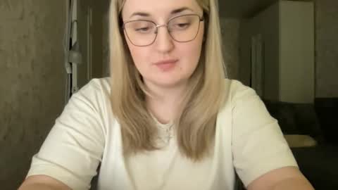 Snapshot of judevalenti chatting on 03-15-26, 05:30 JudeValenti online show from 03-15-26, 05:30