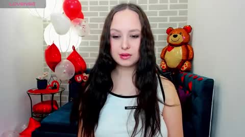 Snapshot of judyingram chatting on 02-12-26, 01:11 Judy online show from 02-12-26, 01:11