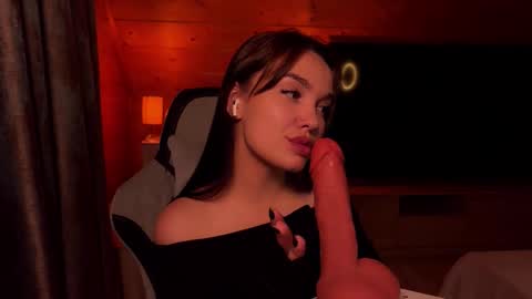 Snapshot of judykissmoore chatting on 10-08-25, 07:17 Judy online show from 10-08-25, 07:17