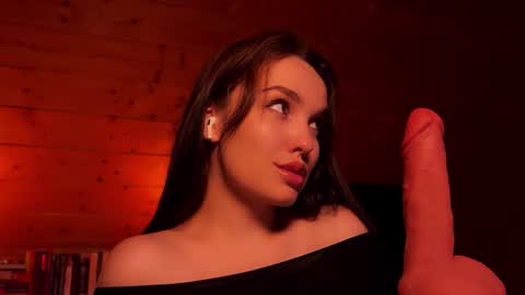 Snapshot of judykissmoore chatting on 12-21-25, 06:59 Judy online show from 12-21-25, 06:59