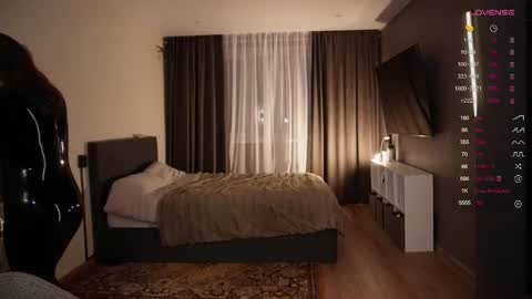 Snapshot of juelzfoxy chatting on 11-15-25, 09:32 Juelz online show from 11-15-25, 09:32