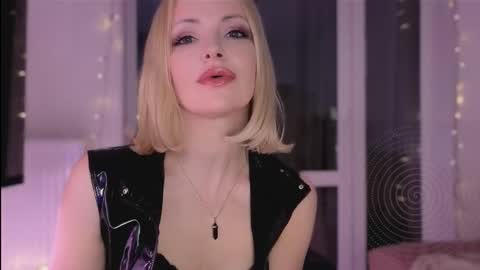 Goddess Julia online show from 02-21-26, 07:04