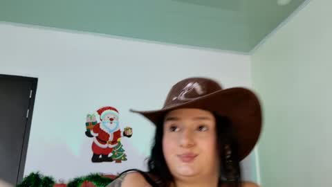 Sisi online show from 12-17-24, 10:43