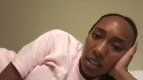 Snapshot of juicijazzi chatting on 10-18-25, 04:37 juicijazzi online show from 10-18-25, 04:37