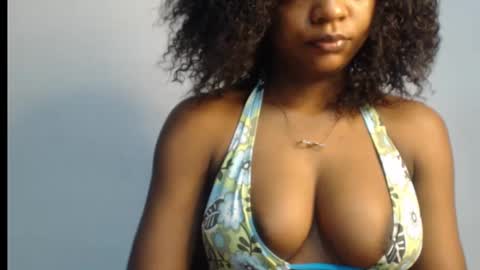 Snapshot of juicy_plumx chatting on 02-27-25, 08:50 Wet Baddie online show from 02-27-25, 08:50